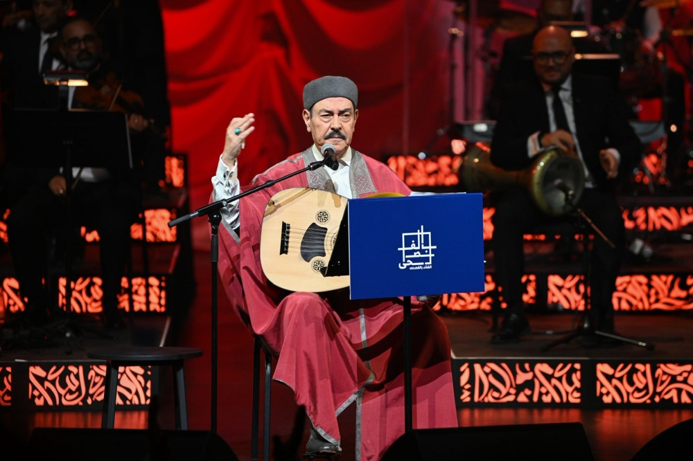 لطفي بوشناق: الفن الصادق ودعوة للشباب لتعلم النغم العربي