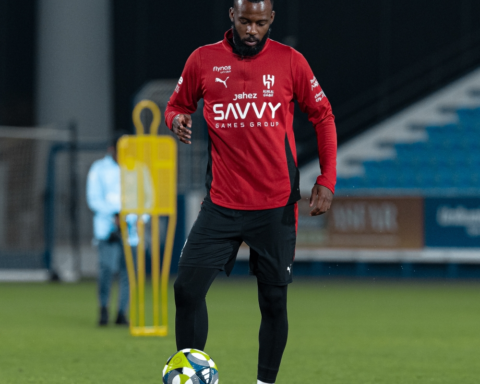 الهلال يستعيد نجومه قبل مواجهة الفتح الحاسمة بكأس الملك