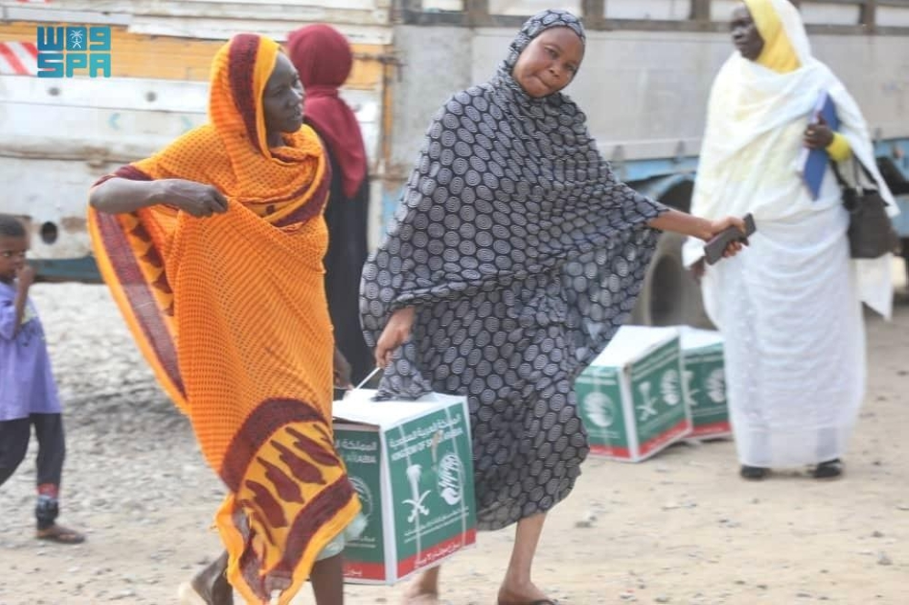 مساعدات سعودية إغاثية تصل إلى 4 دول عبر مركز الملك سلمان