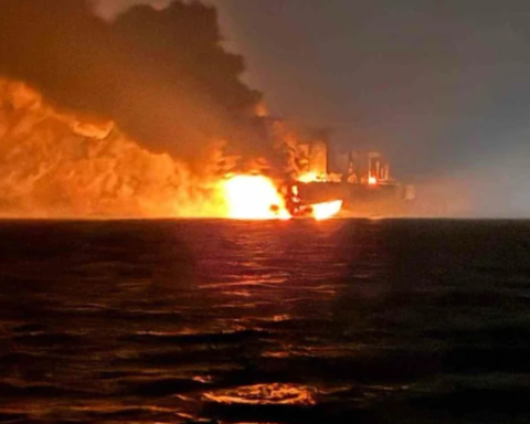 أوكرانيا تستهدف ناقلات نفط روسية بمسيرات بحرية في البحر الأسود