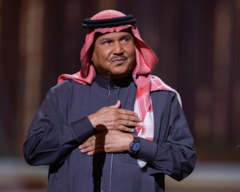 محمد عبده في موسم الرياض: تفاصيل حفل فنان العرب الأسطوري