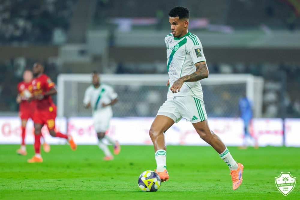 الأهلي يتأهل لنصف نهائي كأس الملك بعد ريمونتادا تاريخية ضد القادسية