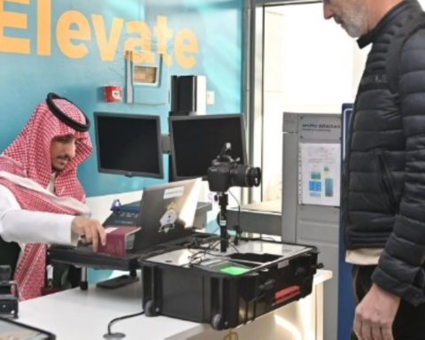 الجوازات تنهي إجراءات مغادرة ضيوف معرض الطيران العام 2025