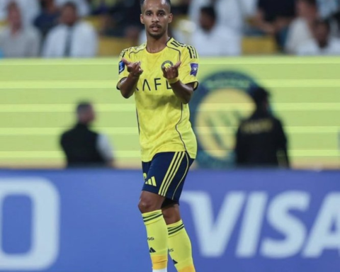 النصر يقترب من تجديد عقد عبدالرحمن غريب | أخبار الدوري السعودي