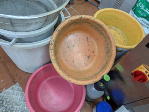 Closure of an illegal ice cream factory in Jeddah: Protecting public health