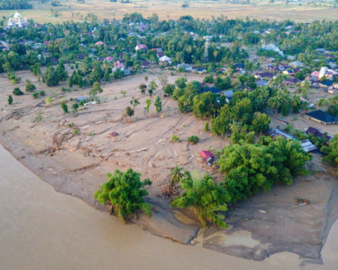 فيضانات آسيا: مقتل المئات في إندونيسيا وسريلانكا وتايلاند