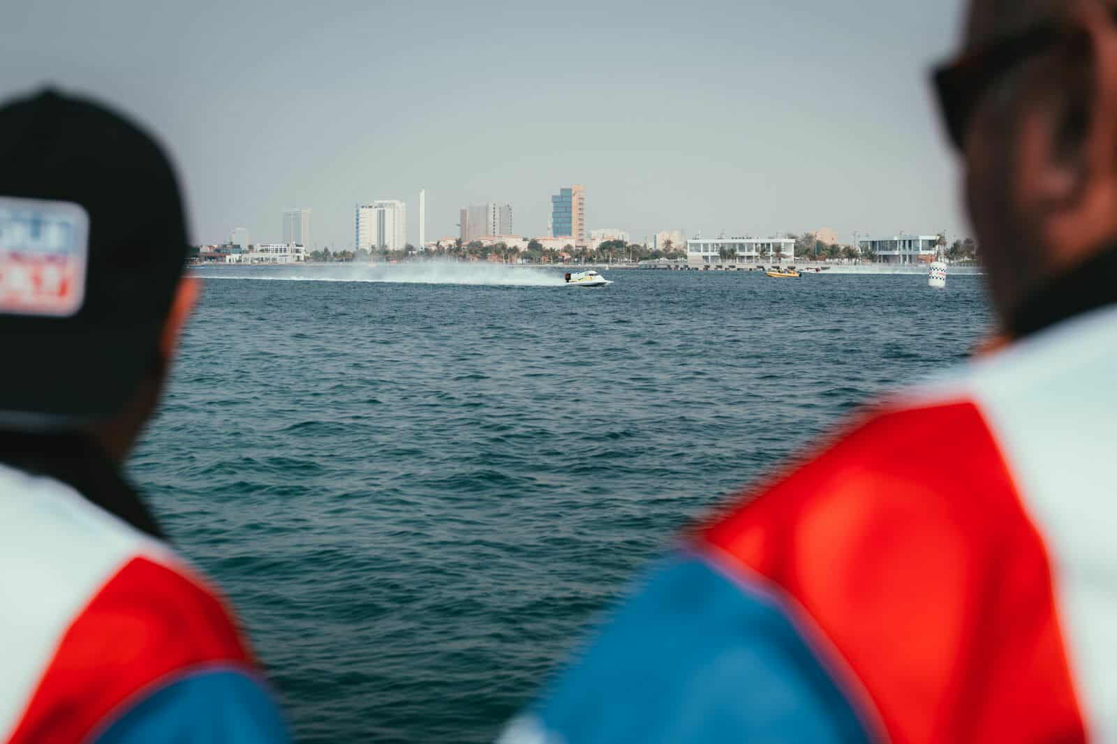 بطولة العالم لزوارق الفورمولا1 F1H2O في جدة 2025: انطلاق التصفيات