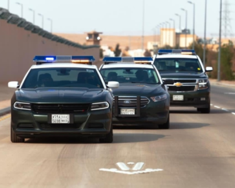 عقوبة نقل مخالفي أمن الحدود: غرامة مليون ريال وسجن 15 عاماً