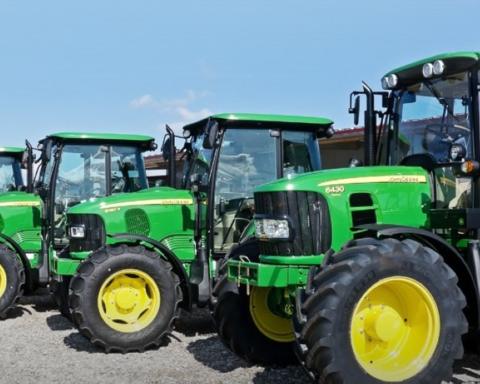شروط بيع المعدات الزراعية بالسعودية: تنظيم جديد لحماية المزارعين