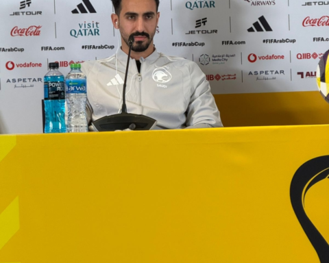 رد نواف العقيدي على سؤال المليارات السعودية في كأس آسيا