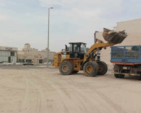 بلدية الخفجي تزيل 5890م³ من المخلفات ضمن حملة نظافة واسعة