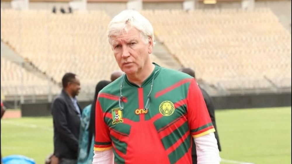 إقالة مدرب الكاميرون مارك بريس قبل كأس أمم إفريقيا 2025