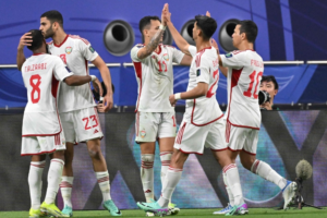 كأس العرب: الجزائر للدفاع عن اللقب والإمارات لطي صفحة الماضي