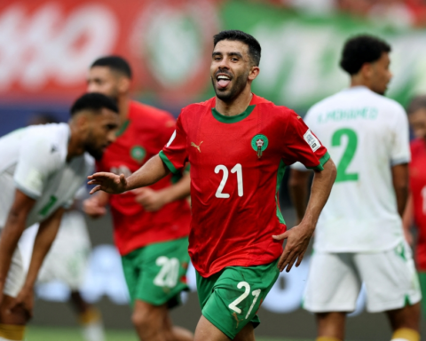 المغرب يهزم جزر القمر 3-1 في افتتاح كأس العرب 2025 بقطر