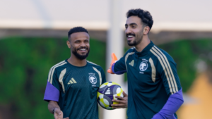 تشكيلة المنتخب السعودي أمام عمان في كأس العرب وتغييرات رينارد