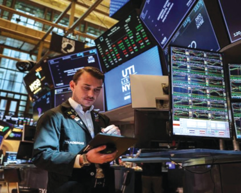 الأسهم الأمريكية ترتفع مع تزايد آمال خفض أسعار الفائدة