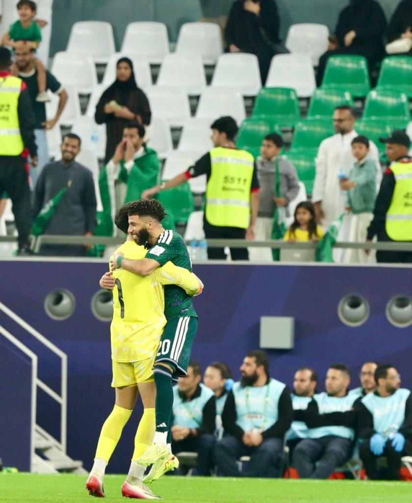 فوز السعودية على عمان 2-1 في كأس آسيا: عودة مثيرة للأخضر