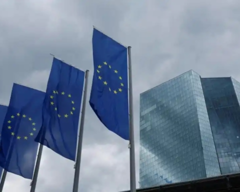 المركزي الأوروبي يرفض استخدام الأصول الروسية لتمويل أوكرانيا