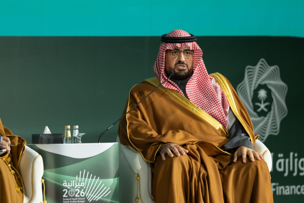 نمو القطاع غير النفطي السعودي: توقعات تصل إلى 6% سنوياً