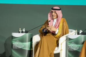 استراتيجية الدين السعودية: تمويل رؤية 2030 ونمو القطاع الخاص