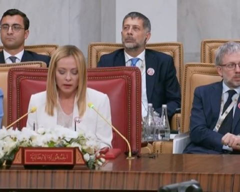 ميلوني تقترح قمة بين الخليج والمتوسط لتعزيز التعاون