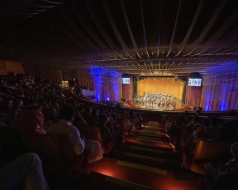 10 عروض تتنافس في مهرجان الرياض للمسرح 2024