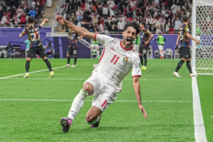 تحليل تحكيمي: صحة ركلة جزاء الأردن وطرد لاعب الإمارات