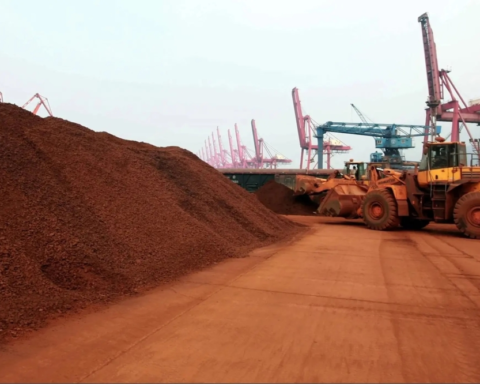 أوروبا تواجه الصين: 3 مليارات يورو لتأمين المعادن النادرة