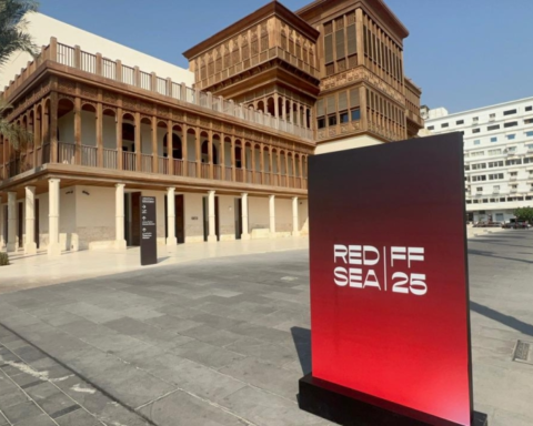 لجنة تحكيم الأفلام القصيرة في مهرجان البحر الأحمر السينمائي 2025