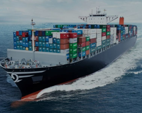 ارتفاع أسعار الشحن البحري 467% بسبب العقوبات والتوترات