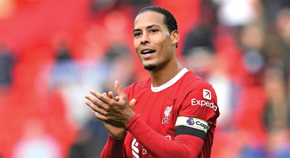 فان دايك عن استبعاد صلاح: لا أحد يملك رصيداً غير محدود