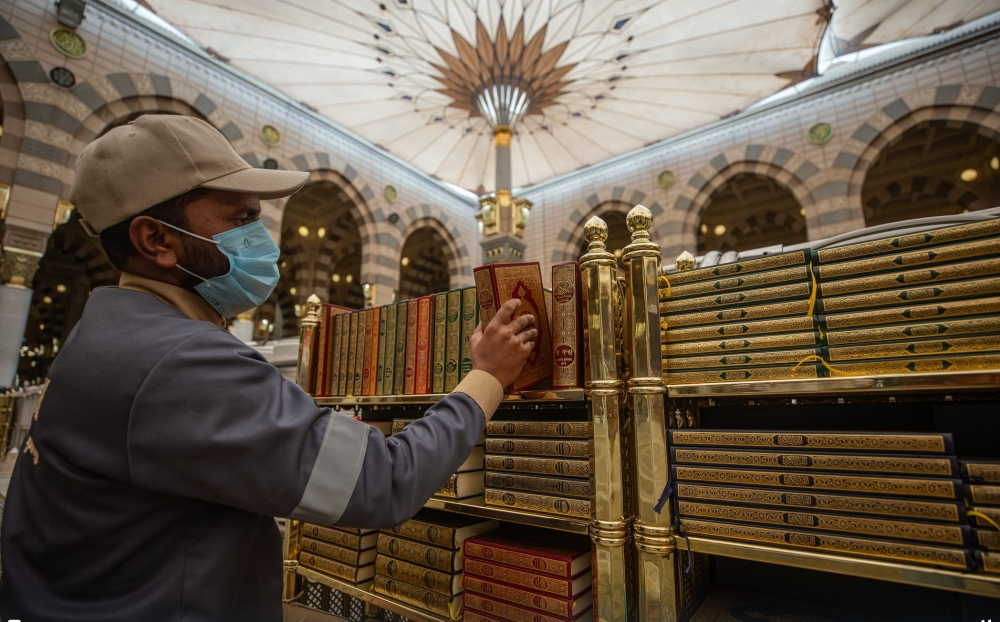 استعدادات المسجد النبوي لصلاة الجمعة: خدمات متكاملة لراحة المصلين