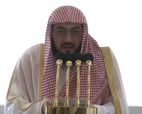 خطيب المسجد الحرام يوضح فضل الاستغفار ومحو السيئات