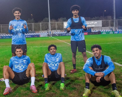 جواو كانسيلو يشارك في تدريبات الهلال 21 وتفاصيل عودته