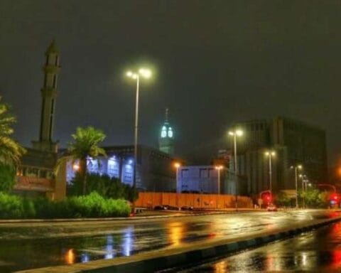 طقس الجوف: أمطار غزيرة من السبت للأربعاء وتحذيرات الأرصاد