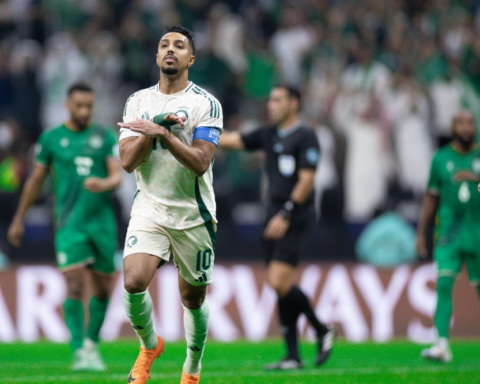 سالم الدوسري يعلق على قرعة كأس العالم 2026 وفوز الأخضر