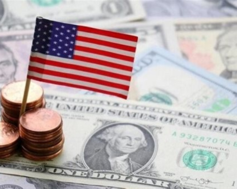 التضخم في أمريكا يسجل 2.8%.. هل يغير الفيدرالي خطته؟