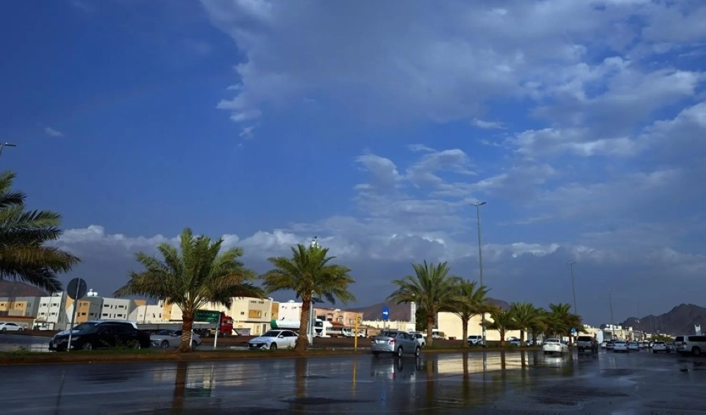 طقس المدينة المنورة: أمطار ورياح وتحذيرات الأرصاد للأحد