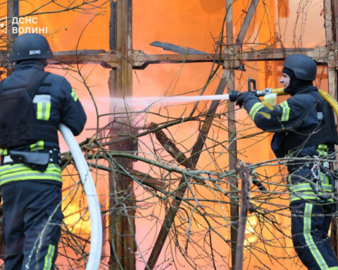 ضربات روسية مكثفة بالمسيرات والصواريخ على طاقة أوكرانيا