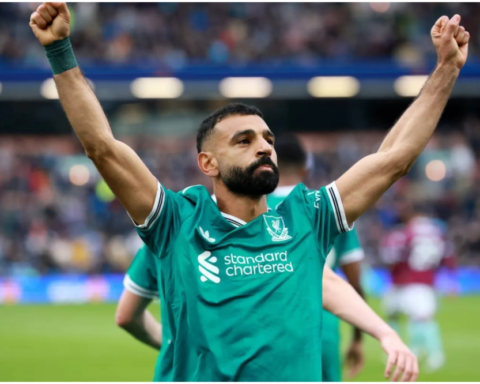 5 أندية تفاوض محمد صلاح للرحيل عن ليفربول في يناير