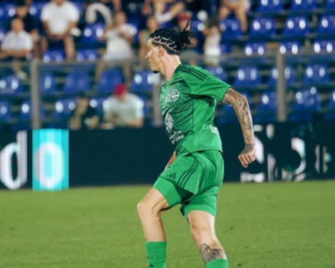 تجديد عقد روجير إيبانيز مع الأهلي حتى 2029.. التفاصيل