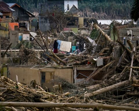فيضانات إندونيسيا وسريلانكا: خطر المجاعة وارتفاع الضحايا