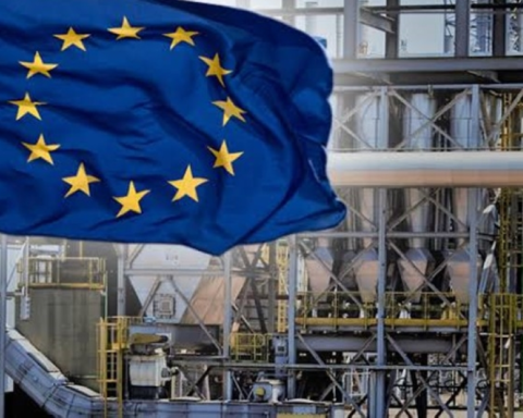 أزمة الصناعة الأوروبية: ضغط الصين وارتفاع أسعار الطاقة