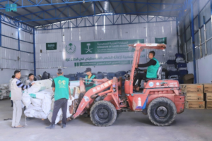 مساعدات السعودية لغزة: خيام شتوية ودعم إغاثي متواصل