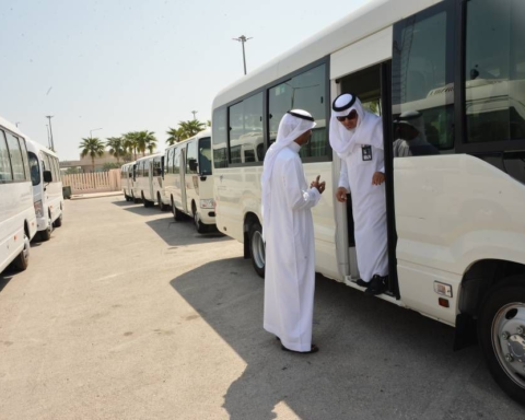 تفاصيل لائحة النقل المتخصص الجديدة وشروط الحافلات بالسعودية