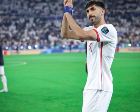 الأهلي يفعّل الشرط الجزائي لضم يزن النعيمات في الشتاء