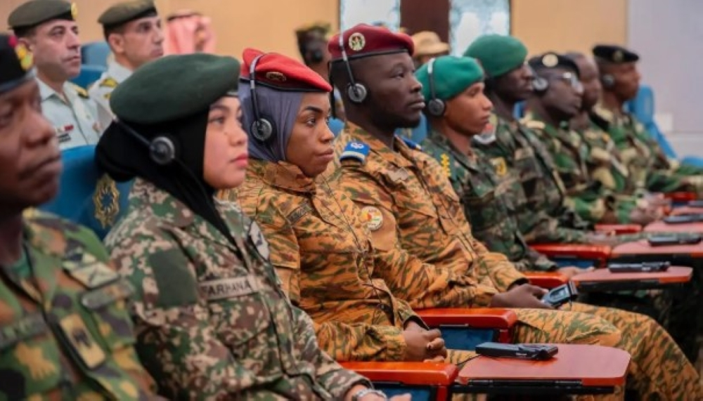 التحالف الإسلامي يطلق برنامج الاستخبارات التكتيكية بالرياض