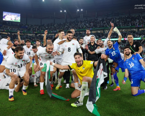 تأهل منتخب فلسطين لربع نهائي كأس العرب وتصريحات حامد حمدان