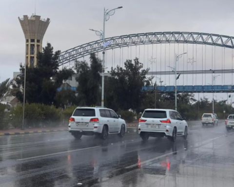 تعليق الدراسة الحضورية في رفحاء والعويقيلة وتحويلها عن بعد