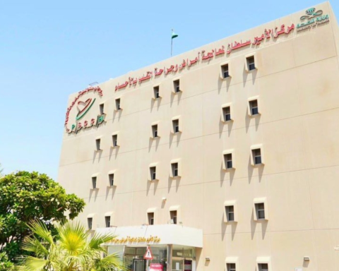 إنجاز طبي بالأحساء: إنقاذ مريض توقف قلبه بتقنية الإيكمو